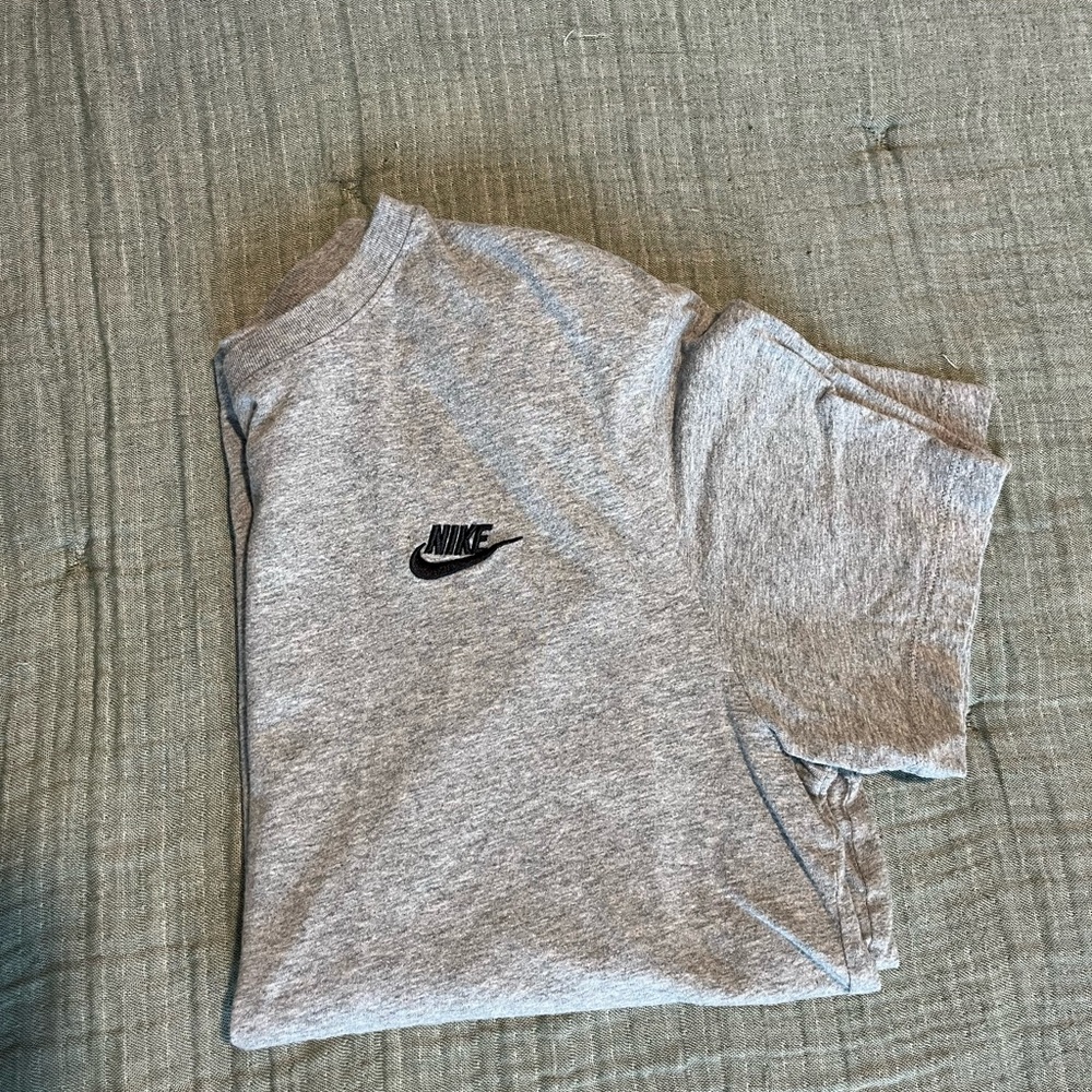 The Nike Tee